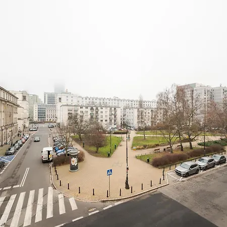 Plac Dabrowskiego Deluxe Apartment Warsaw