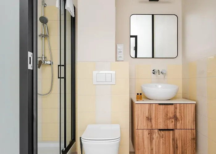 Plac Dabrowskiego Deluxe By Bookinghost * Warsaw