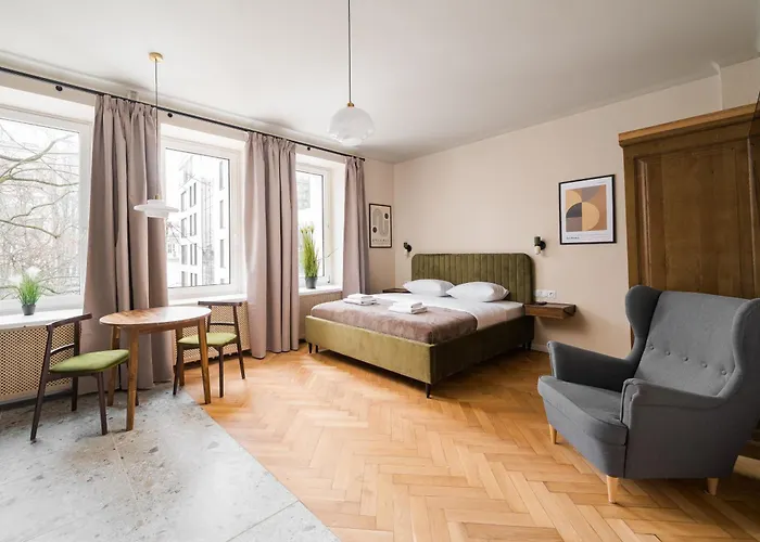 Plac Dabrowskiego Deluxe By Bookinghost Warsaw